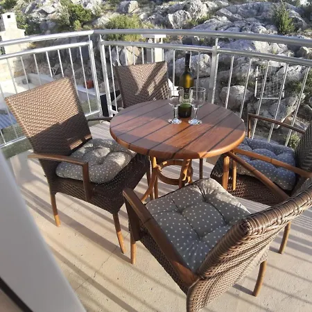 Apartment Skender *